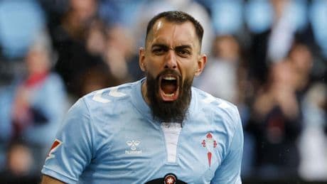El Celta anuncia el fichaje de Borja Iglesias de manera original