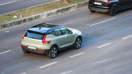 Bei 9.600 Autos in Deutschland: Autobauer startet Rückruf - Bremsen können ausfallen