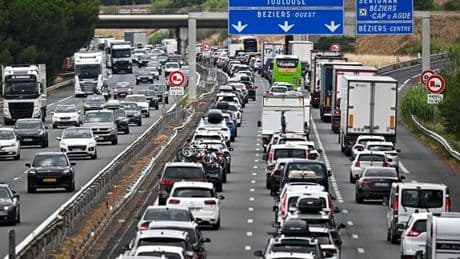 Chassé-croisé des vacances : déjà plus de 500 kilomètres de bouchons sur les routes samedi