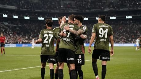 Beşiktaş, Alanyaspor deplasmanında