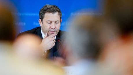 Bundeshaushalt: Klingbeil fordert Ministerkollegen zu striktem Sparkurs auf