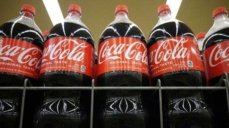Lebensmittel: Rohrzucker statt Maissirup: Coca-Cola bestätigt neue Coke-Variante für US-Markt