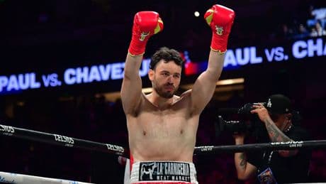 Legendary Mexican boxer to stand trial over alleged cartel ties