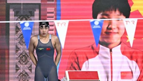 Schwimm-WM: Eine Zwölfjährige bei der Erwachsenen-WM. Geht das?