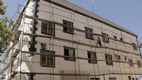Diyarbakır annelerinin simgesi eski HDP il binasında tadilat başladı