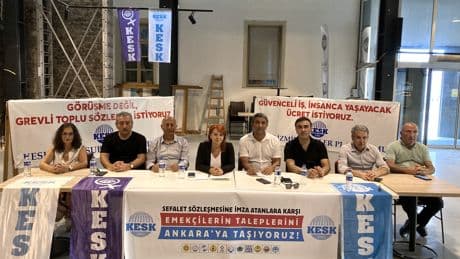 KESK İzmir’de 8. dönem TİS taleplerini duyurdu