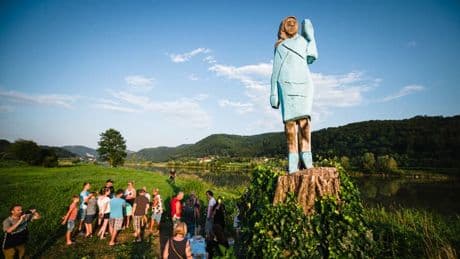 Slovénie: une statue à l'effigie de Melania Trump volée, une enquête ouverte