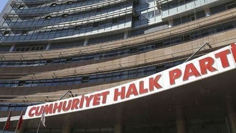 CHP olağanüstü kurultaya gidiyor