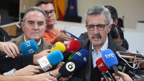 Tertulia de Herrero: Dimite el comisionado del Gobierno para la DANA tras el escándalo de su título falso