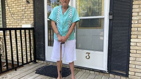Winnipeg man pays for back surgery in Mexico to avoid long wait times at home