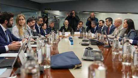 Corredor alarga 'sine die' el "modo de emergencia" en la red eléctrica y dispara el coste del escudo antiapagones para el consumidor