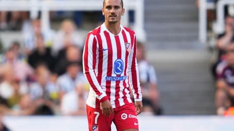 Foot : en vidéo, le but malin de Griezmann en amical face à Newcastle