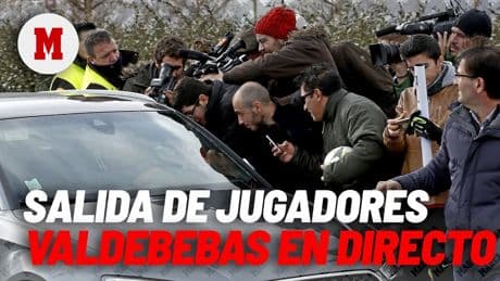 Quedada en Valdebebas para recibir a los jugadores del Madrid, en directo
