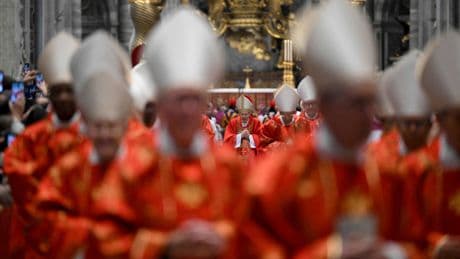 "¡Extra Omnes!": empieza el cónclave para elegir al sucesor del Papa Francisco