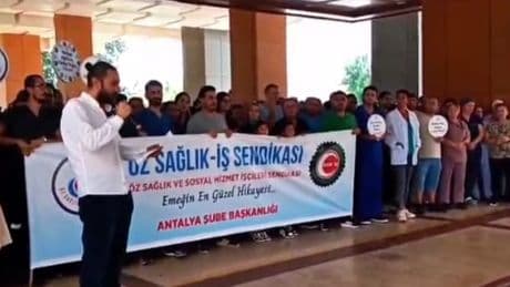 Akdeniz Üniversitesi Hastanesi sağlık işçilerinden TİS eylemi: “Haklarımızı almadan masadan kalkmayacağız”