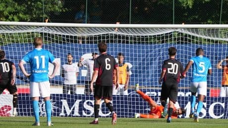 Conte e Napoli, che botta con l'Arezzo! Disastro Lang, pasticcio Mazzocchi