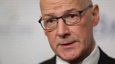 Swinney says sorry to Gypsy Travellers for ‘trauma’ of the ‘tinker experiment’