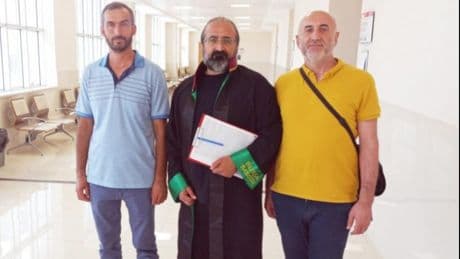 AKP ilçe binasına kola dökme davasında beraat kararına itiraz
