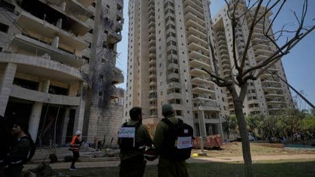 In this Israeli city hit by an Iranian missile, many people still support their military's operation