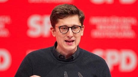 „SPD hat ein Problem damit, wie sie mit Frauen umgeht“, sagt der Juso-Chef nach dem Esken-Aus
