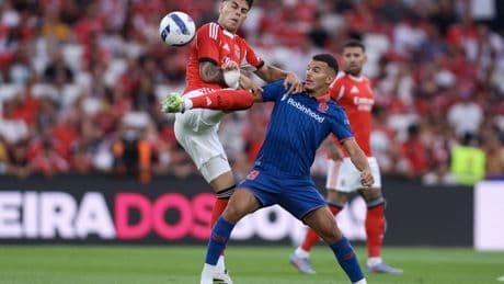 EN DIRECT - Benfica-Nice : les Aiglons menés et sans solution à Lisbonne