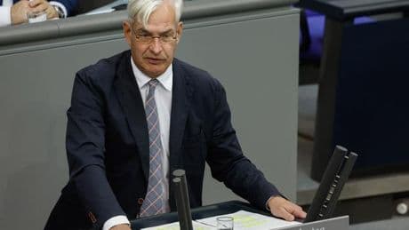Verfassungsrichterwahl: Unionsfraktionsvize für Entschuldigung wegen Verfassungsrichterwahl