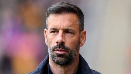 <p>Van Nistelrooy lascia il Leicester dopo la retrocessione: la nota delle Foxes</p>