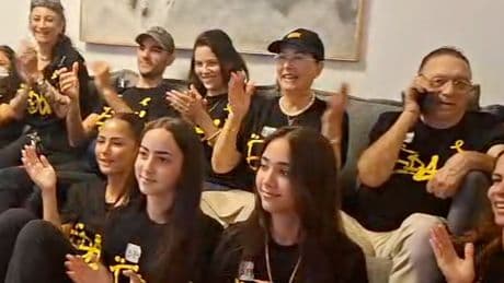 Moment Edan Alexander’s family witnesses release from Hamas captivity