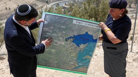 L'Union européenne appelle Israël à ne pas poursuivre son projet de constructions en Cisjordanie