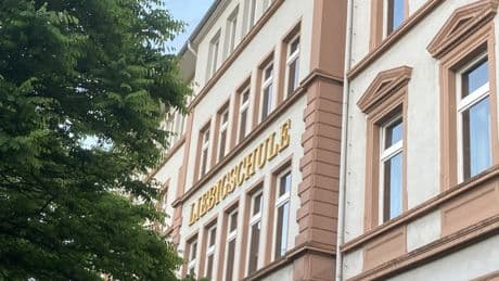 Polizei ermittelt wegen Vorschlag im NS-Jargon für Abi-Motto