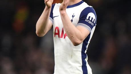 Lucas Bergvall signs new Tottenham contract before Europa League semi-finals