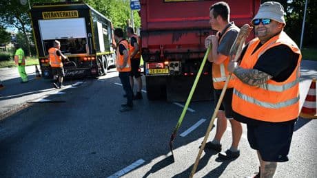 Verenigde Naties roept op tot ’dringende actie’ om mensen te beschermen tegen werken in de hitte