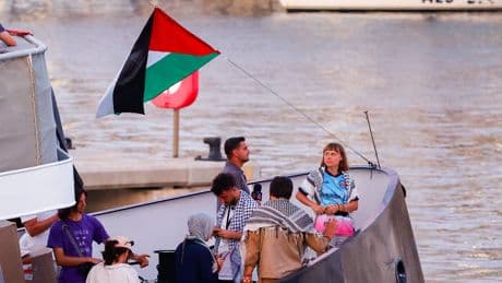 Una analista israelí desgrana la &quot;payasada&quot; de la flotilla de Greta y Colau: &quot;Idiotas útiles que repiten propaganda&quot;