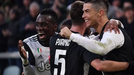 Cristiano Ronaldo's ex-team-mate pulls no punches revealing what he's really like - 'Crazy'