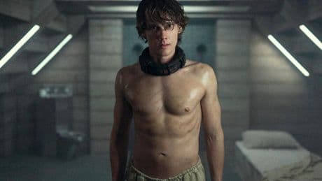 Wednesday Star Hunter Doohan Had 1 Big Question Before Filming His Viral Shirtless Scenes