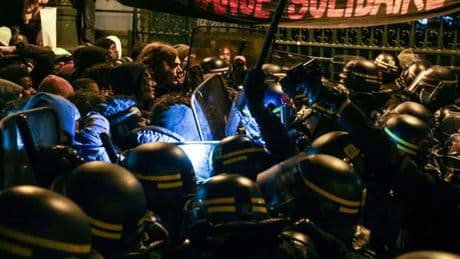Expulsion de jeunes migrants de la Gaîté-Lyrique : une enquête pour violences policières présumées a été ouverte