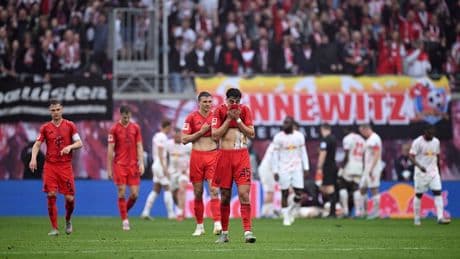 Bayern Münih, Bundesliga'da şampiyonluğunu ilan etme şansını değerlendiremedi