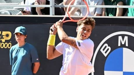 <p>Cobolli centra la semifinale ad Amburgo, Bautista Agut ko: chi sfider&agrave; Flavio</p>