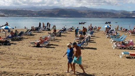 Los turistas extranjeros se disparan un 10% en abril y gastan 10.800 millones de euros