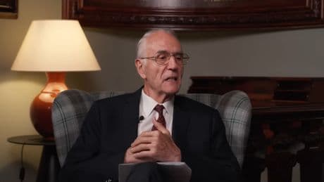 Manuel Sans Segarra, doctor: “Nuestra auténtica identidad, la supraconciencia, con su evolución, con su historia, persiste eternamente en otra dimensión energética”
