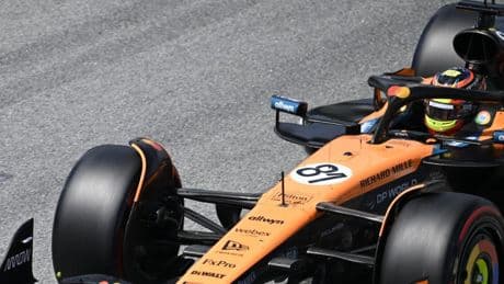 Piastri arrasa en la fiesta del Circuit, Verstappen pierde los papeles y Alonso puntúa cuando parecía imposible