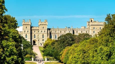 Le Royaume-Uni se prépare à recevoir Donald Trump à Windsor, sans passer par Londres