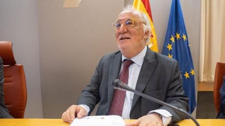 Pere Navarro, director de la DGT: “Si logramos que haya al menos dos personas por coche, reducimos a la mitad el número de vehículos y las emisiones; este es el gran reto del siglo XXI”