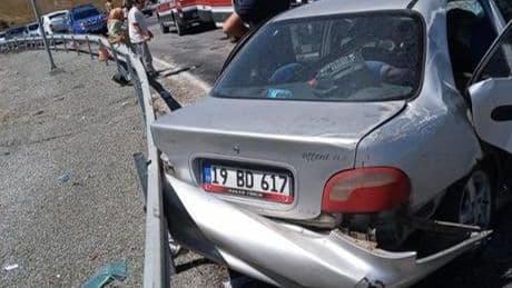 SON DAKİKA KAZA HABERLERİ: Erzincan'da trafik kazası! 3 ölü, 6 yaralı