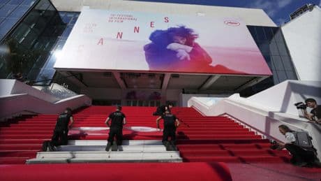 Festival de Cannes: trois documentaires sur l'Ukraine et une palme d'honneur pour De Niro en ouverture