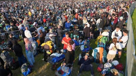 The best and cheapest routes to take from London to Glastonbury