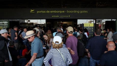 Portugal returns to normal life after the power outage