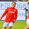 Sem Steijn slaat al na twee minuten bijna toe tegen vader Maurice: topscorer raakt lat met fraaie volley