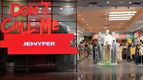 « Faites-nous partir », le cri des salariés Jennyfer à la veille de la liquidation de l’enseigne de mode