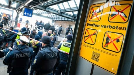18 Verletzte bei Messer-Amok - Wie kann so etwas trotz Waffenverbots passieren?